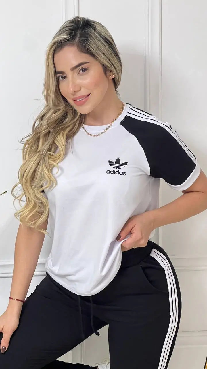 Flex Mode™ Conjunto de Moda Sudadera y Camiseta